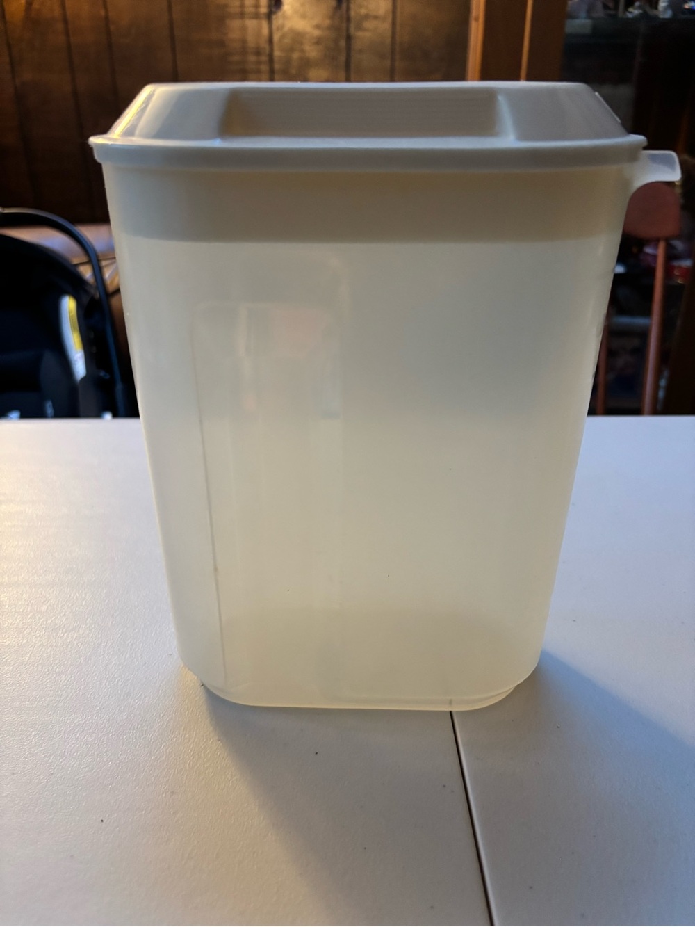 Vintage Rubbermaid Servin Saver #6 Beverage Container 2 1/2 QTS